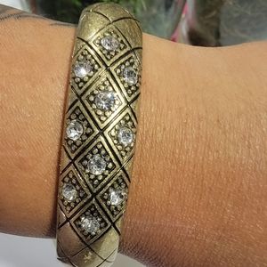 Premier design bracelet